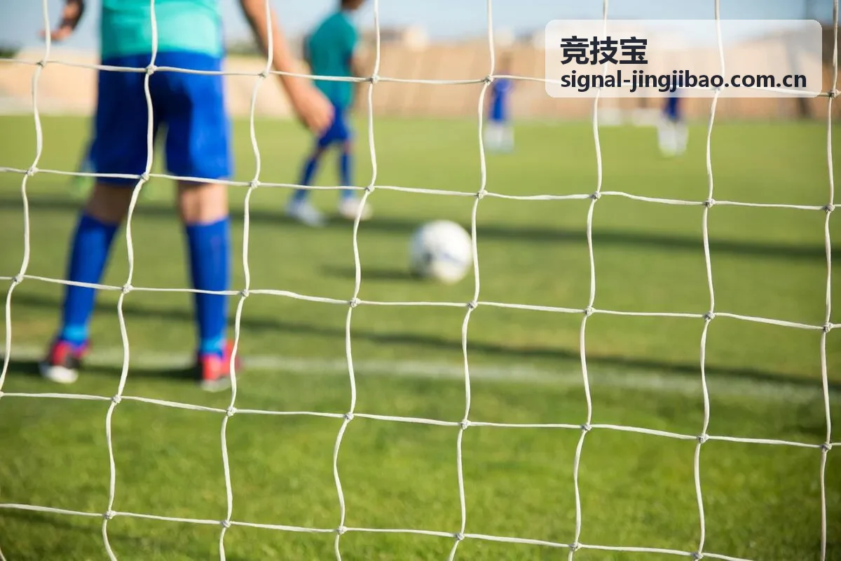 竞技宝晚间重点对阵封面